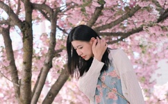 色情A片三級三級电影邱舒